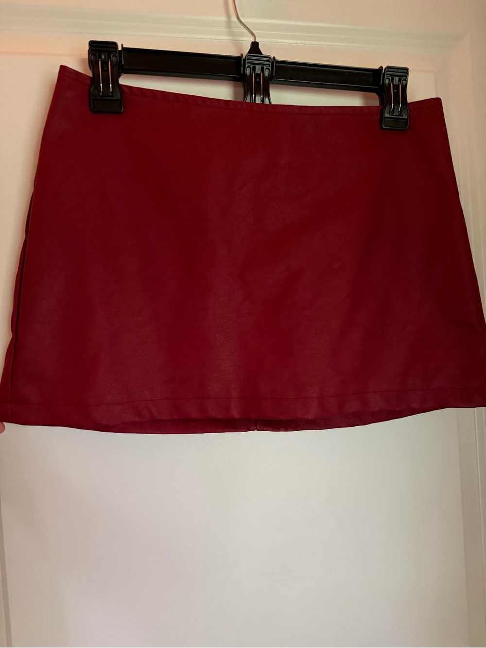 NWT Edikted Burgundy Vegan Leather Mini Skirt Faux Pleather Small